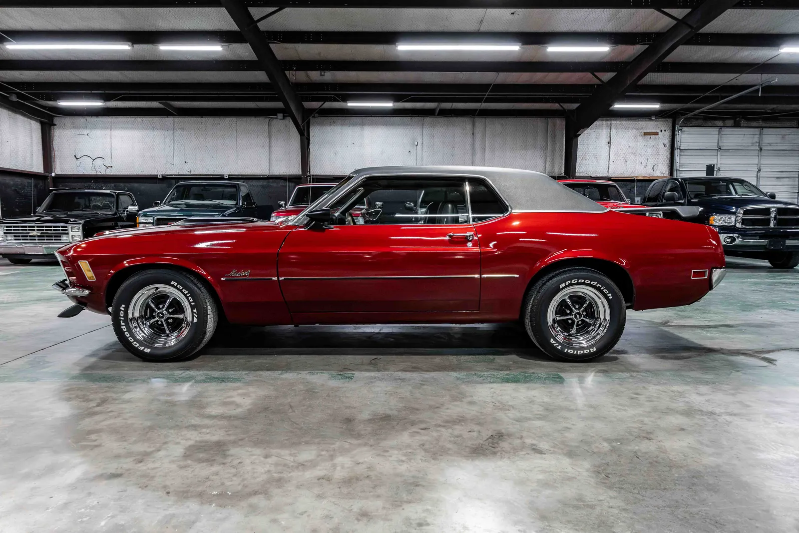 1970-Ford-Mustang-Maroon-0R01F136161-34.jpg