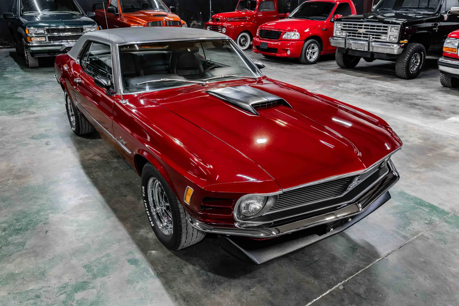 1970-Ford-Mustang-Maroon-0R01F136161-39.jpg
