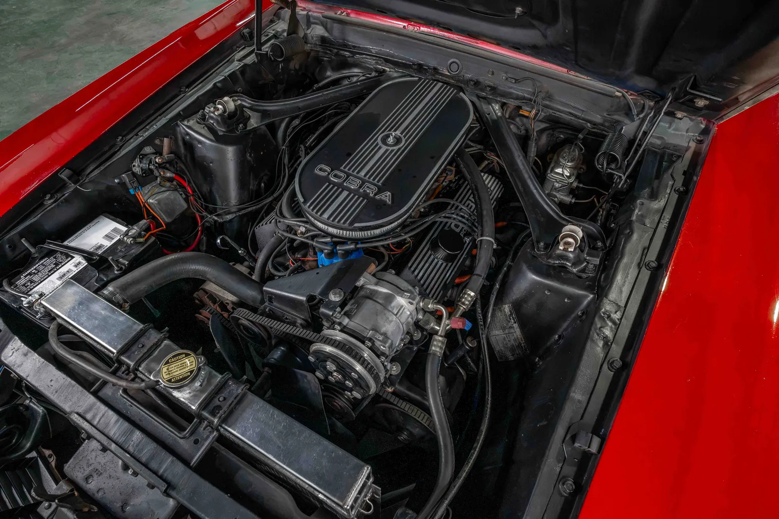 1970-Ford-Mustang-Maroon-0R01F136161-43.jpg