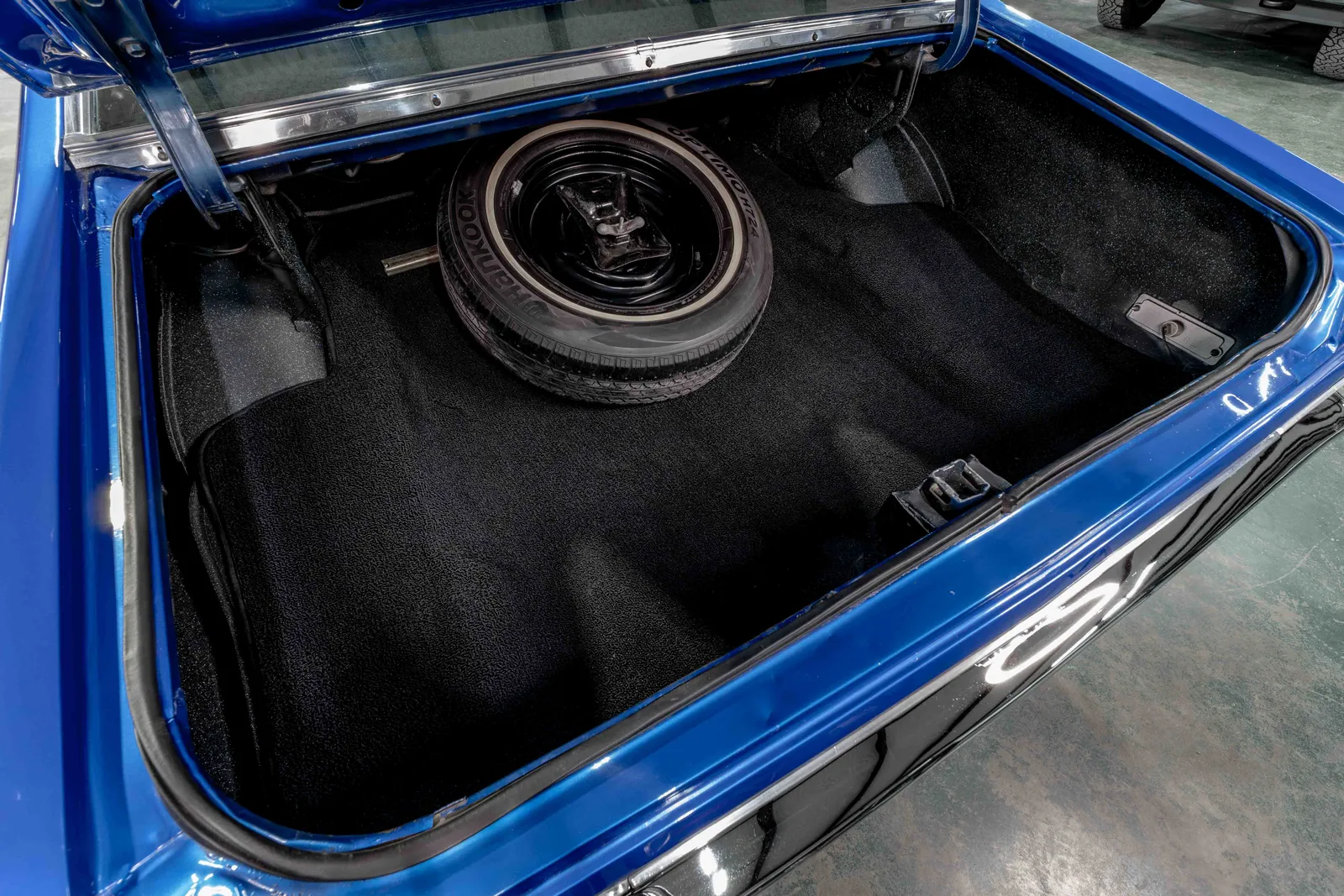 1970-Chevrolet-Nova-Blue-114270W212917-51.jpg