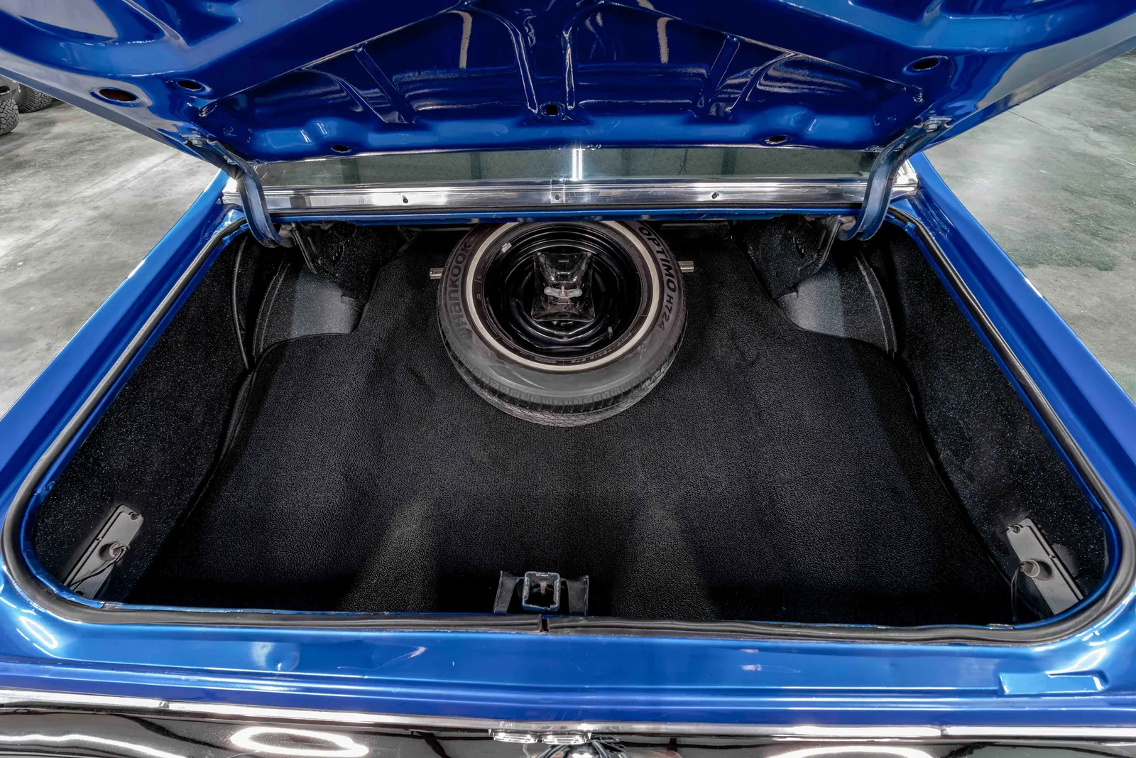 1970-Chevrolet-Nova-Blue-114270W212917-52.jpg