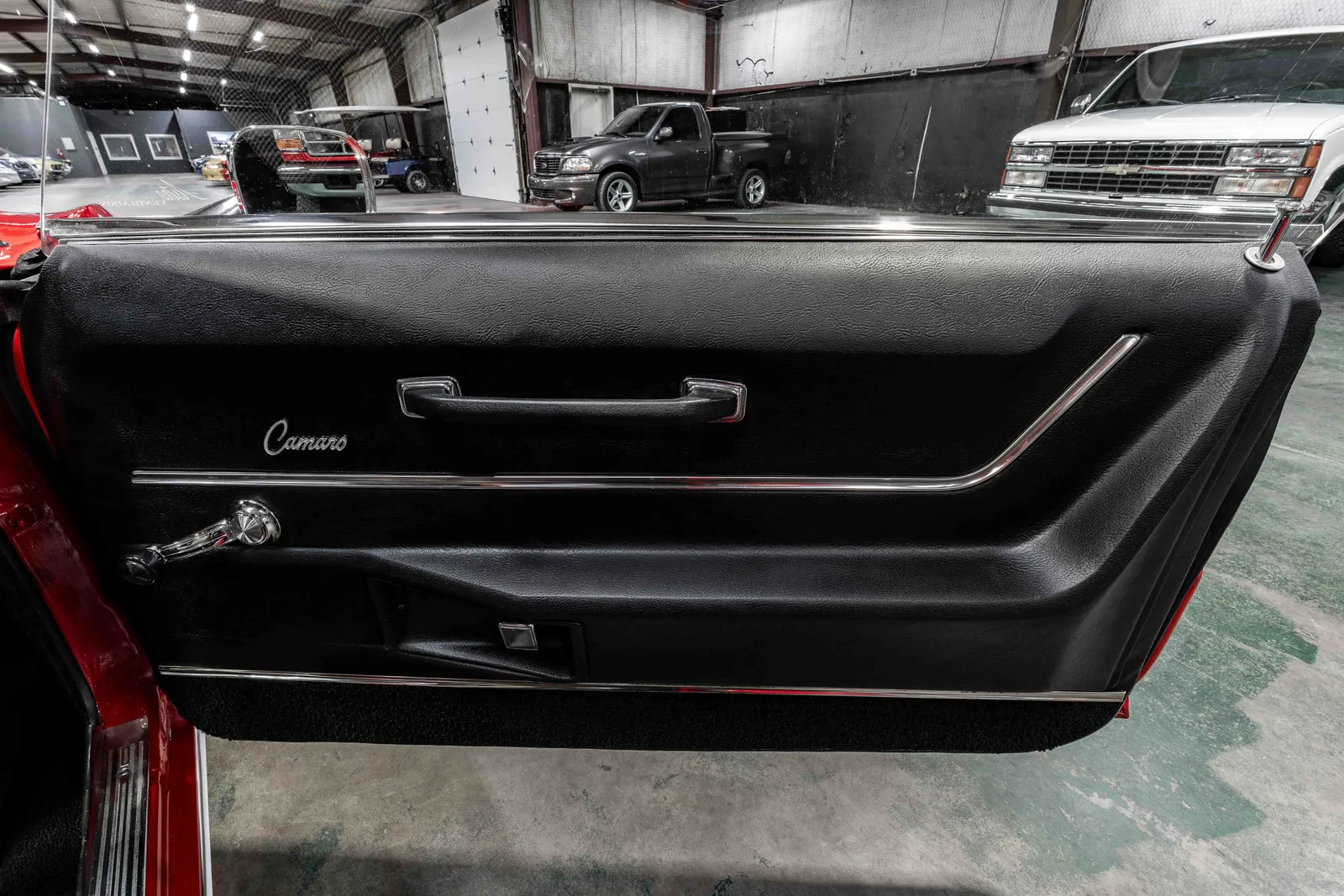 14_1968-Chevrolet-Camaro-Red-302453-50.jpg