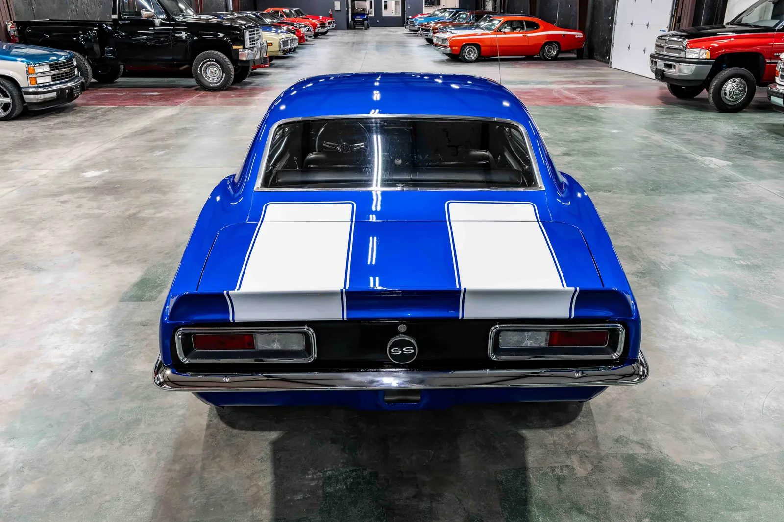 1967-Chevrolet-Camaro-Blue-101628-36.jpg