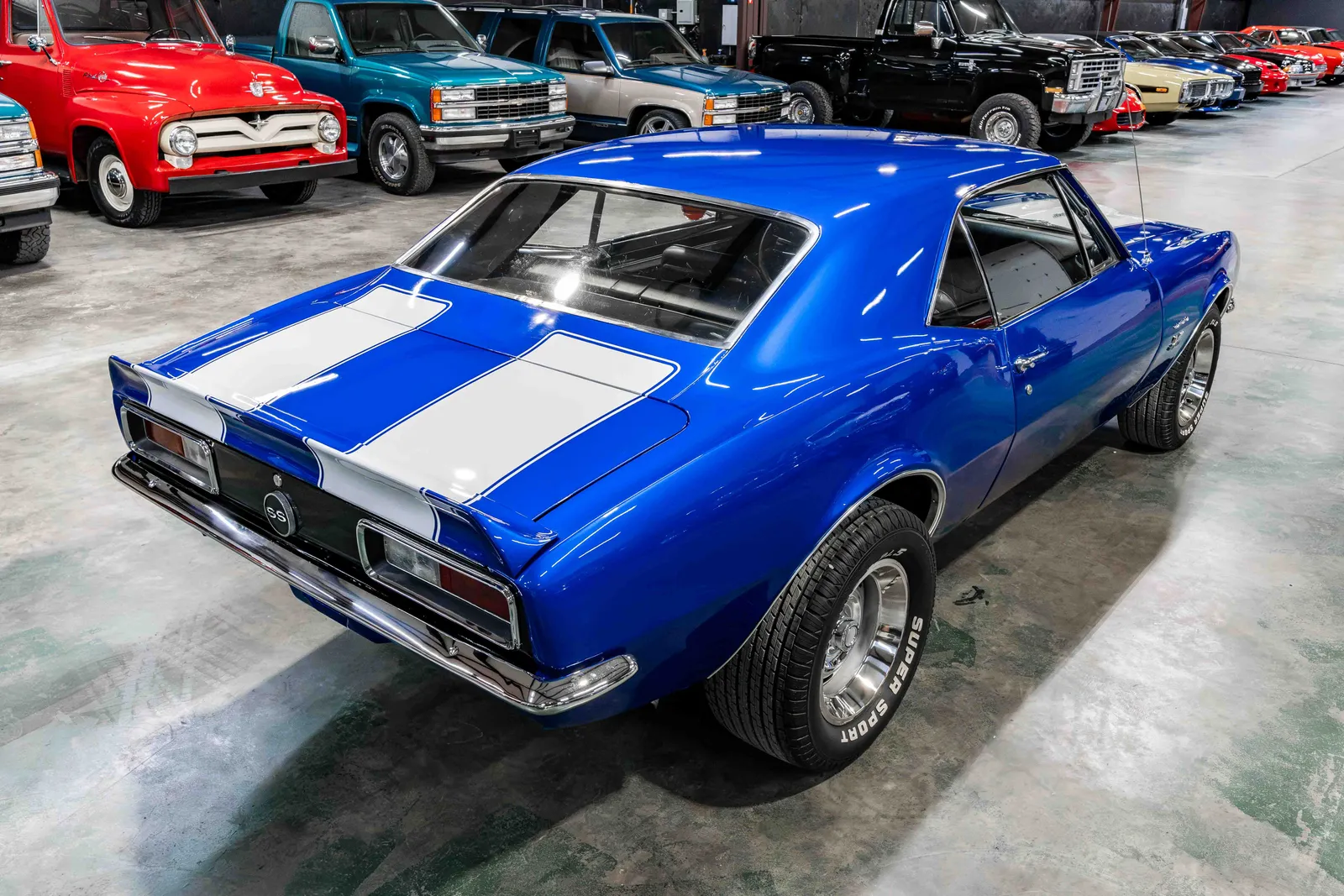 1967-Chevrolet-Camaro-Blue-101628-37.jpg