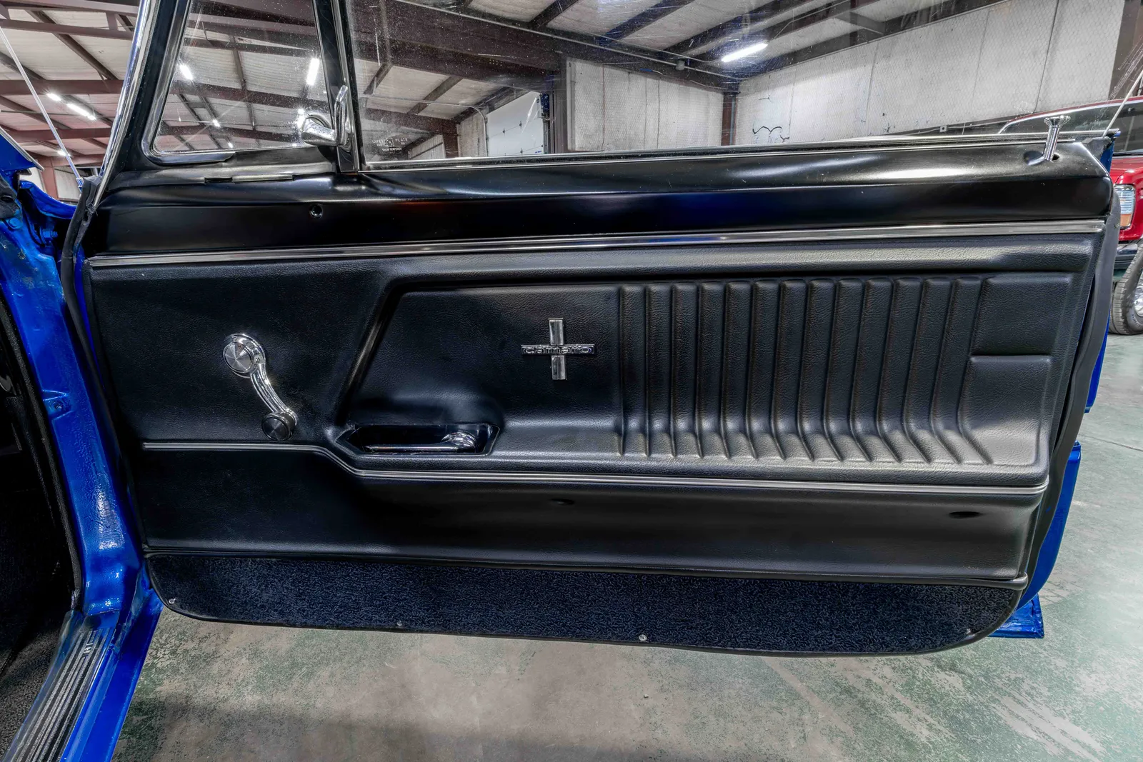 1967-Chevrolet-Camaro-Blue-101628-47.jpg