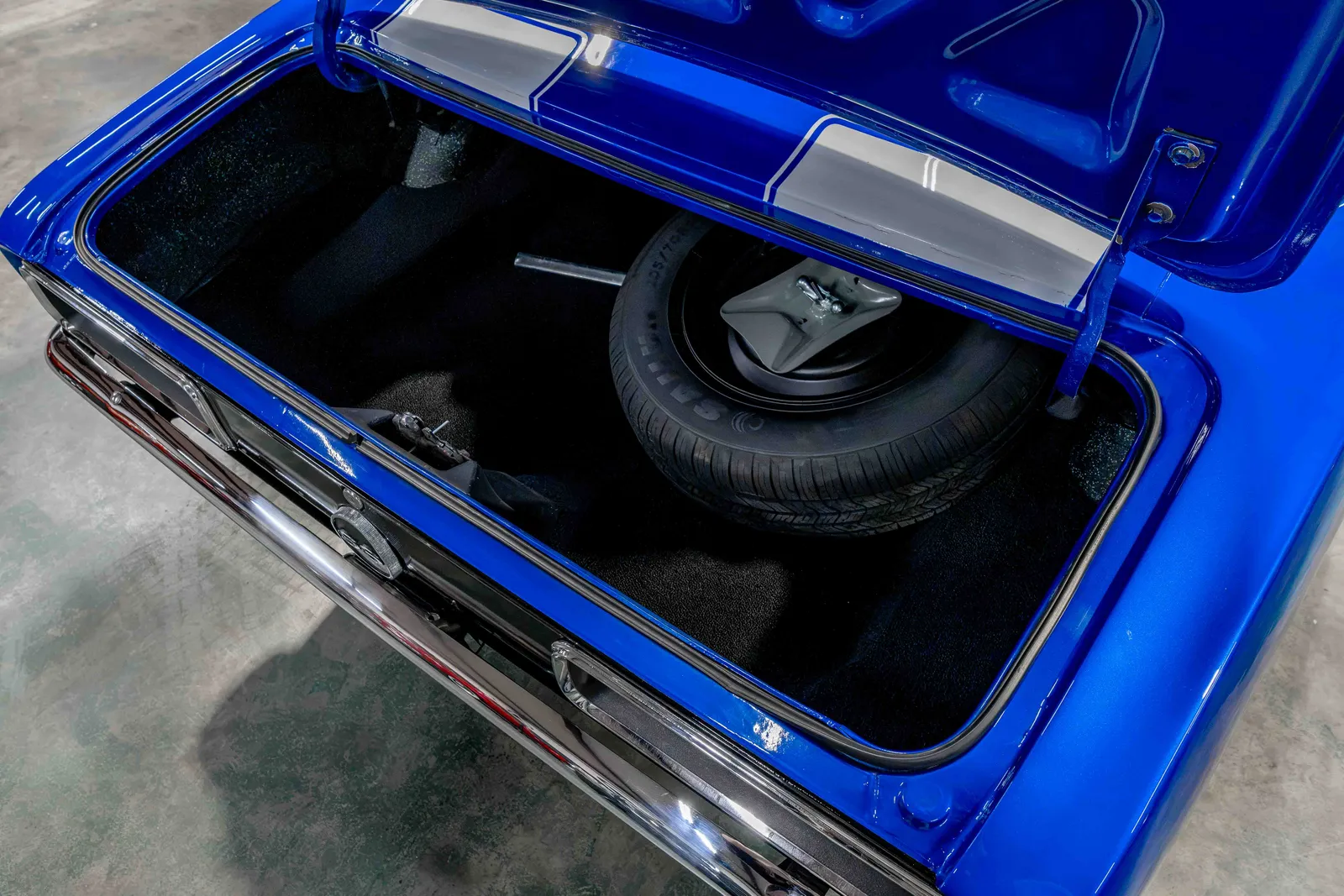 1967-Chevrolet-Camaro-Blue-101628-53.jpg