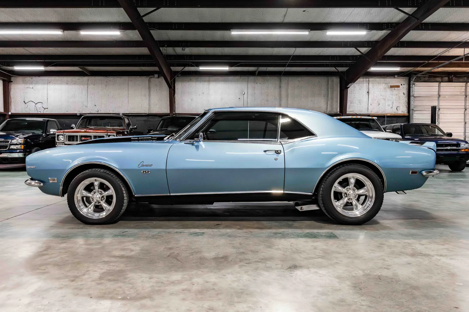 1968-Chevrolet-Camaro-RS-Blue-124378L322406-34.jpg