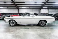 1969-Chevrolet-Chevelle-White-136379A313819-34.jpg