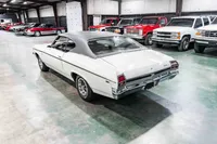 1969-Chevrolet-Chevelle-White-136379A313819-35.jpg