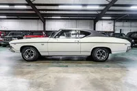 1969-Chevrolet-Chevelle-White-136379A313819A-34.jpg