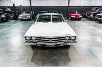 1969-Chevrolet-Chevelle-White-136379A313819A-40.jpg