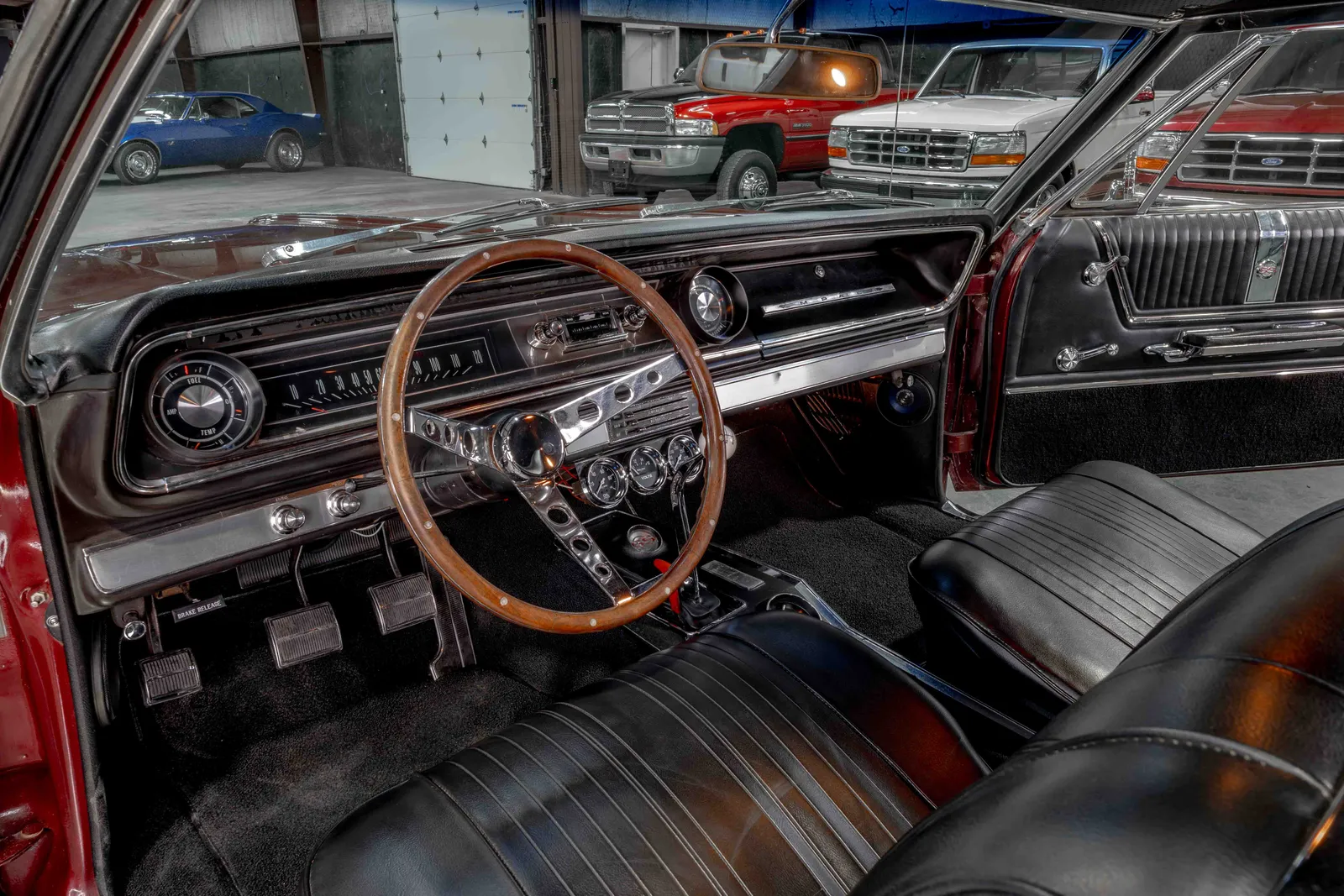 1965-Chevrolet-Impala-Madeira-Maroon-106778-46.jpg