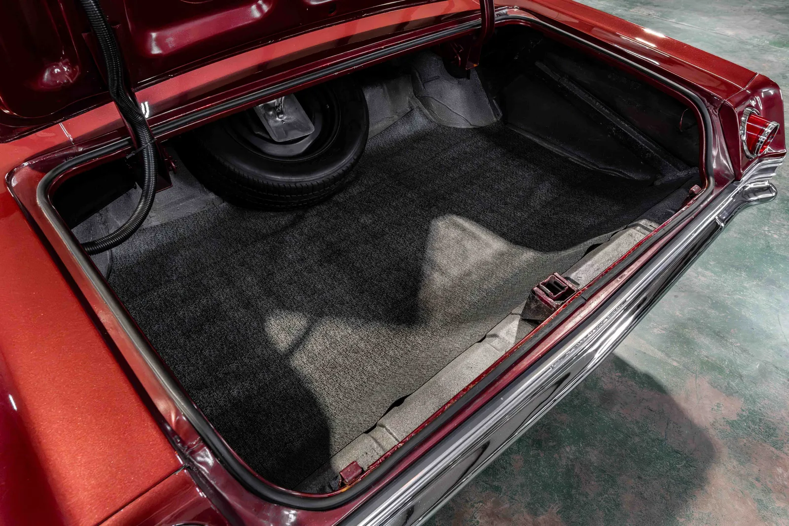 1965-Chevrolet-Impala-Madeira-Maroon-106778-51.jpg
