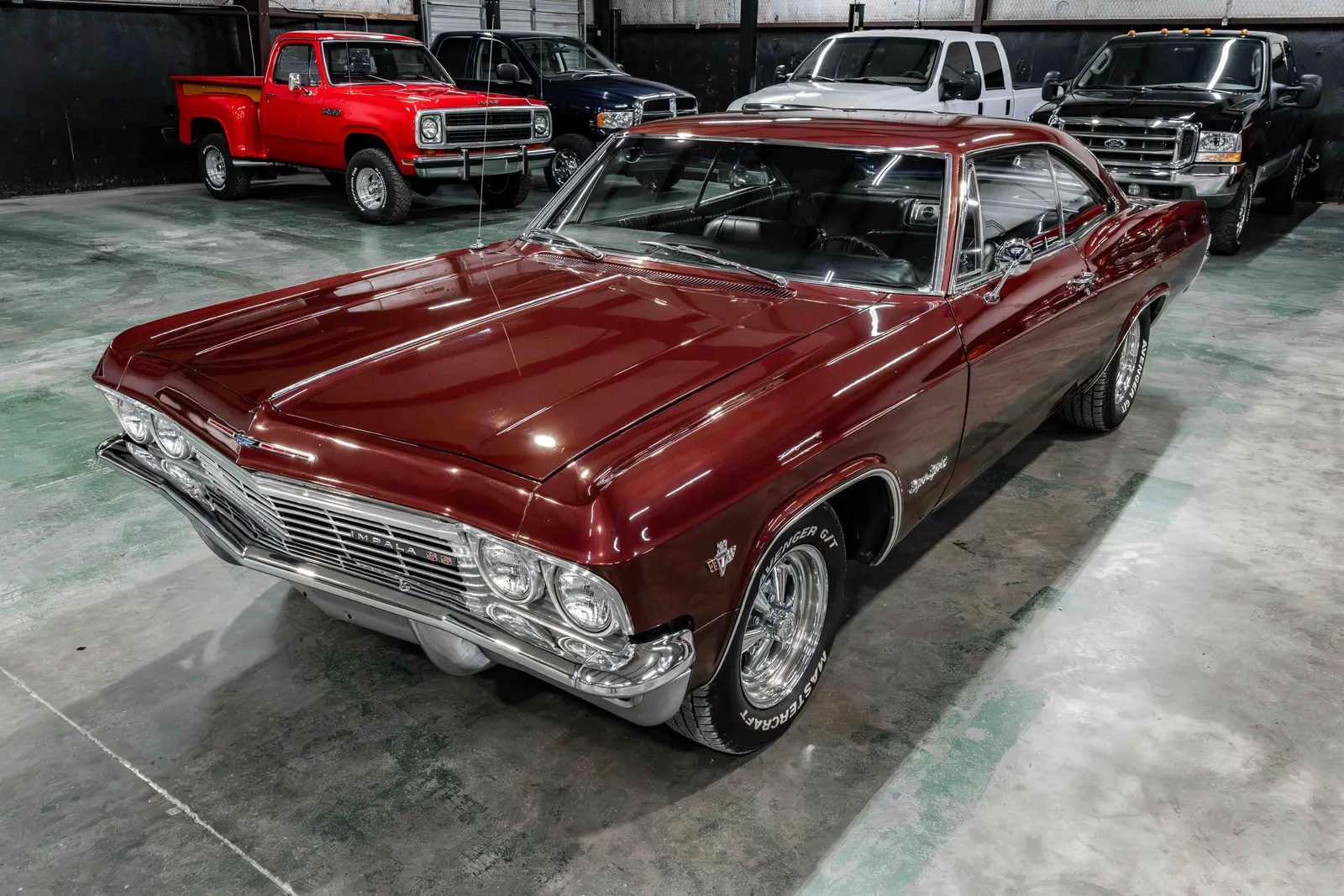 1965-Chevrolet-Impala-Madeira-Maroon-106778-33.jpg