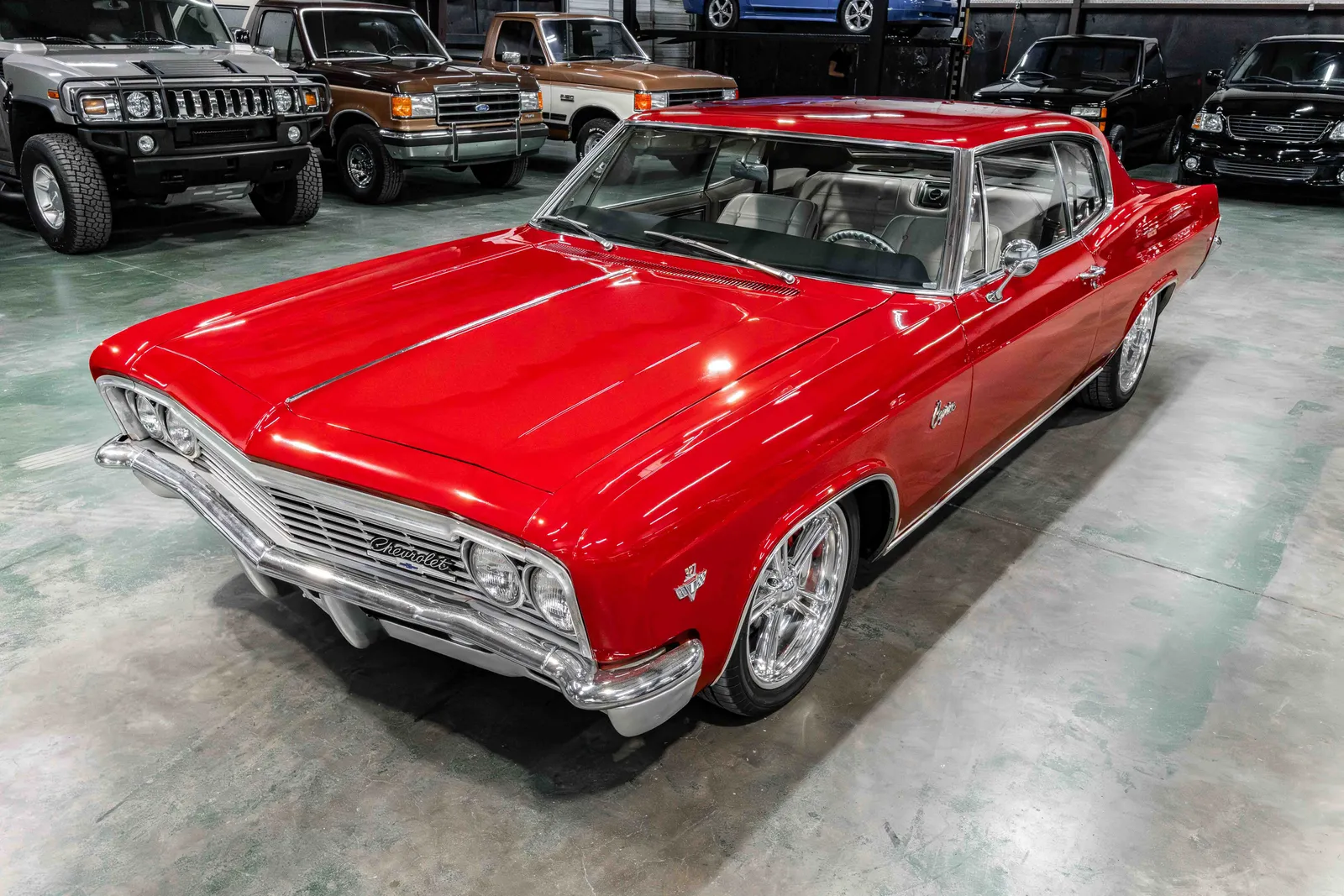 1966-Chevrolet-Caprice-Red-122524-33.jpg