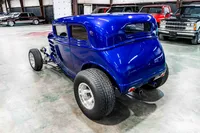 1932-Ford-Vicki-Blue-1845456-35.jpg