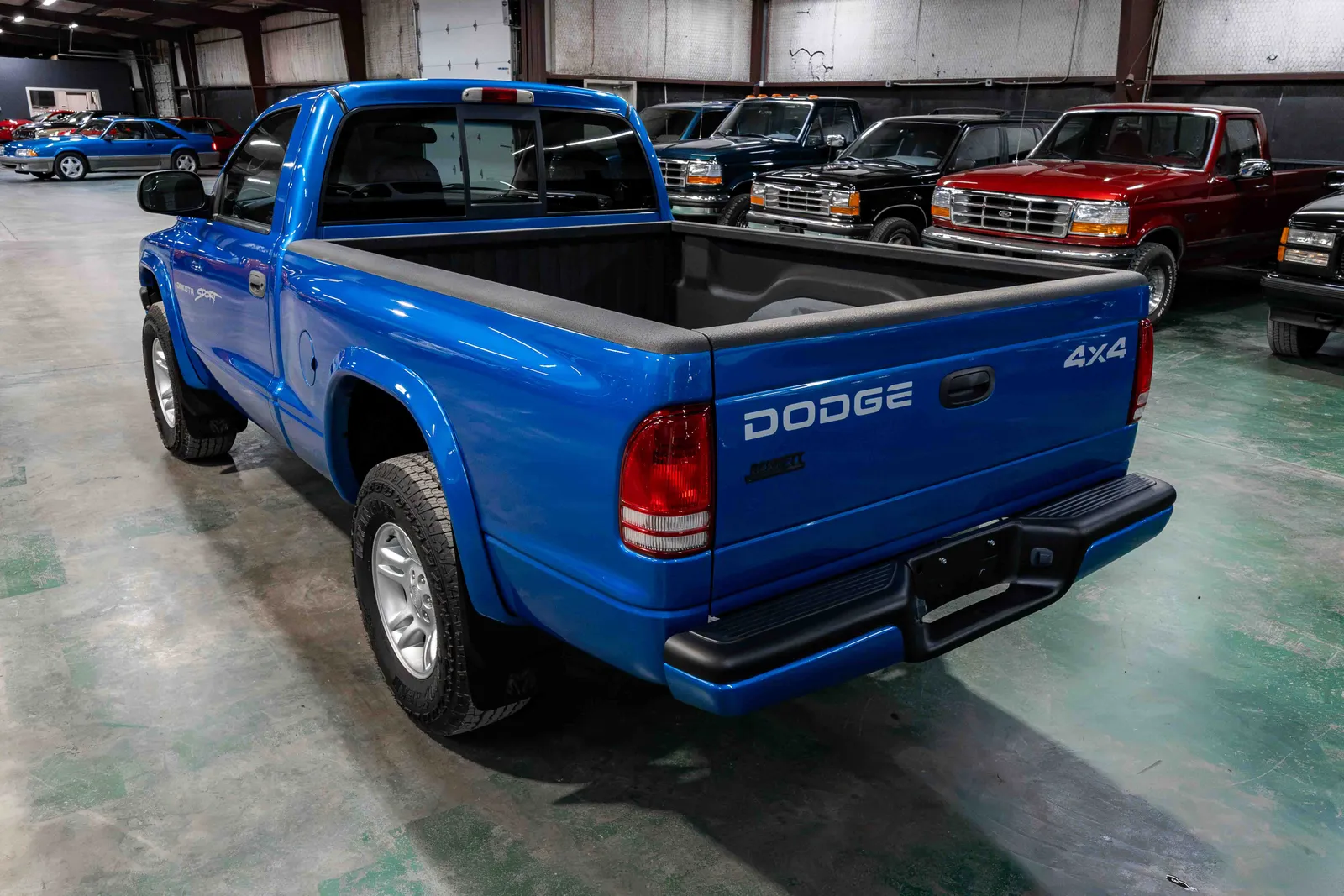2001-Dodge-Dakota-Sport-Intense-Blue-Pearl-1B7GG26N41S159702-35.jpg