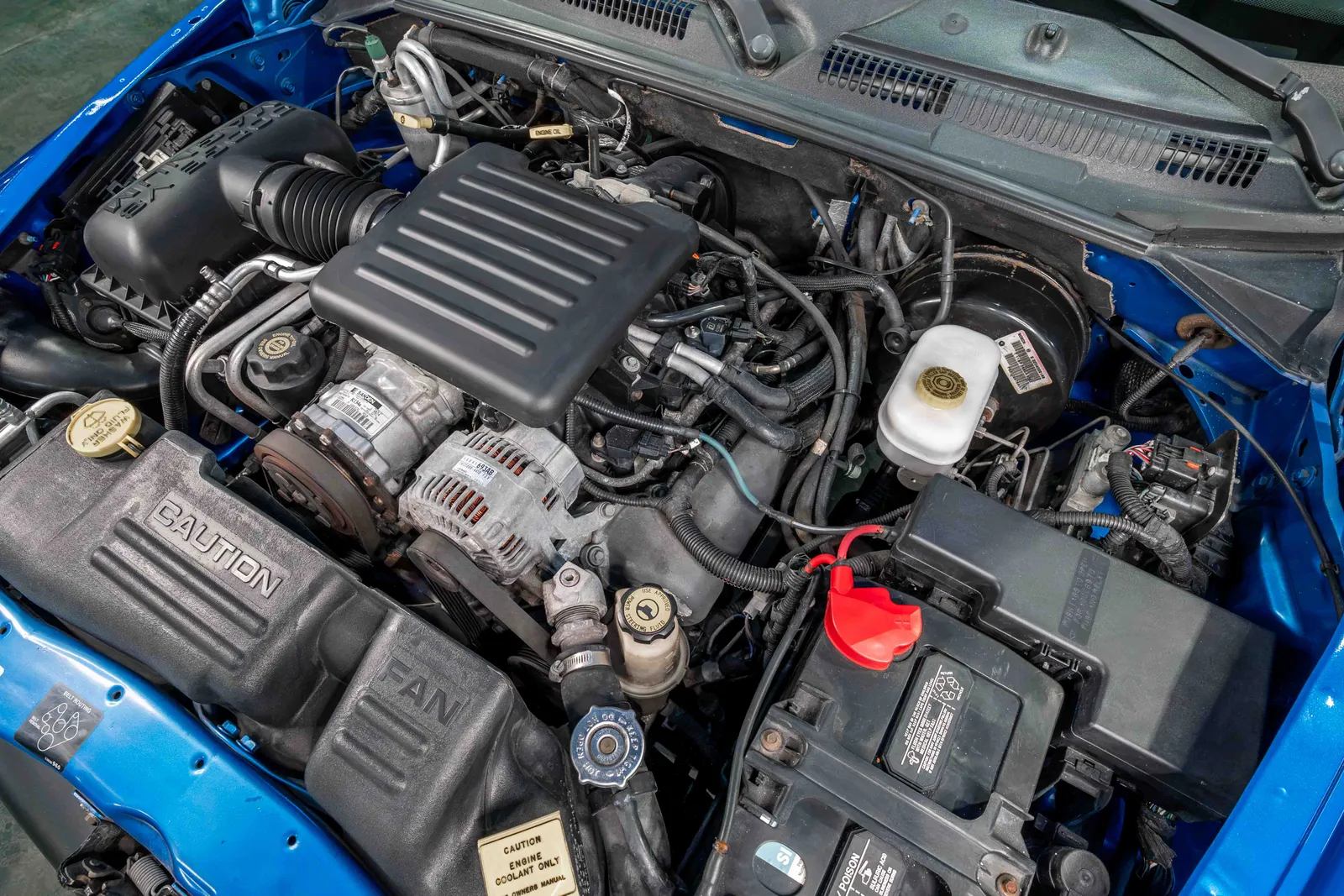 2001-Dodge-Dakota-Sport-Intense-Blue-Pearl-1B7GG26N41S159702-43.jpg