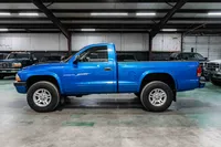2001-Dodge-Dakota-Sport-Intense-Blue-Pearl-1B7GG26N41S159702-34.jpg