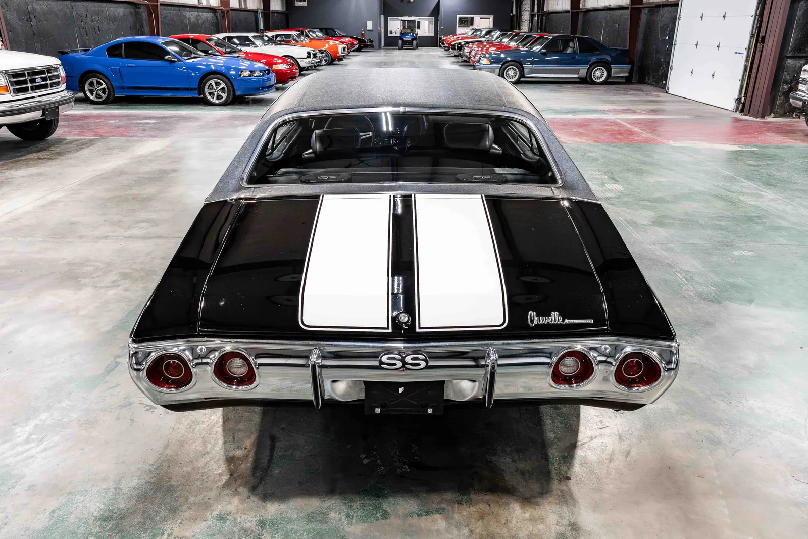 1972-Chevrolet-Chevelle-Black-543738--36.jpg