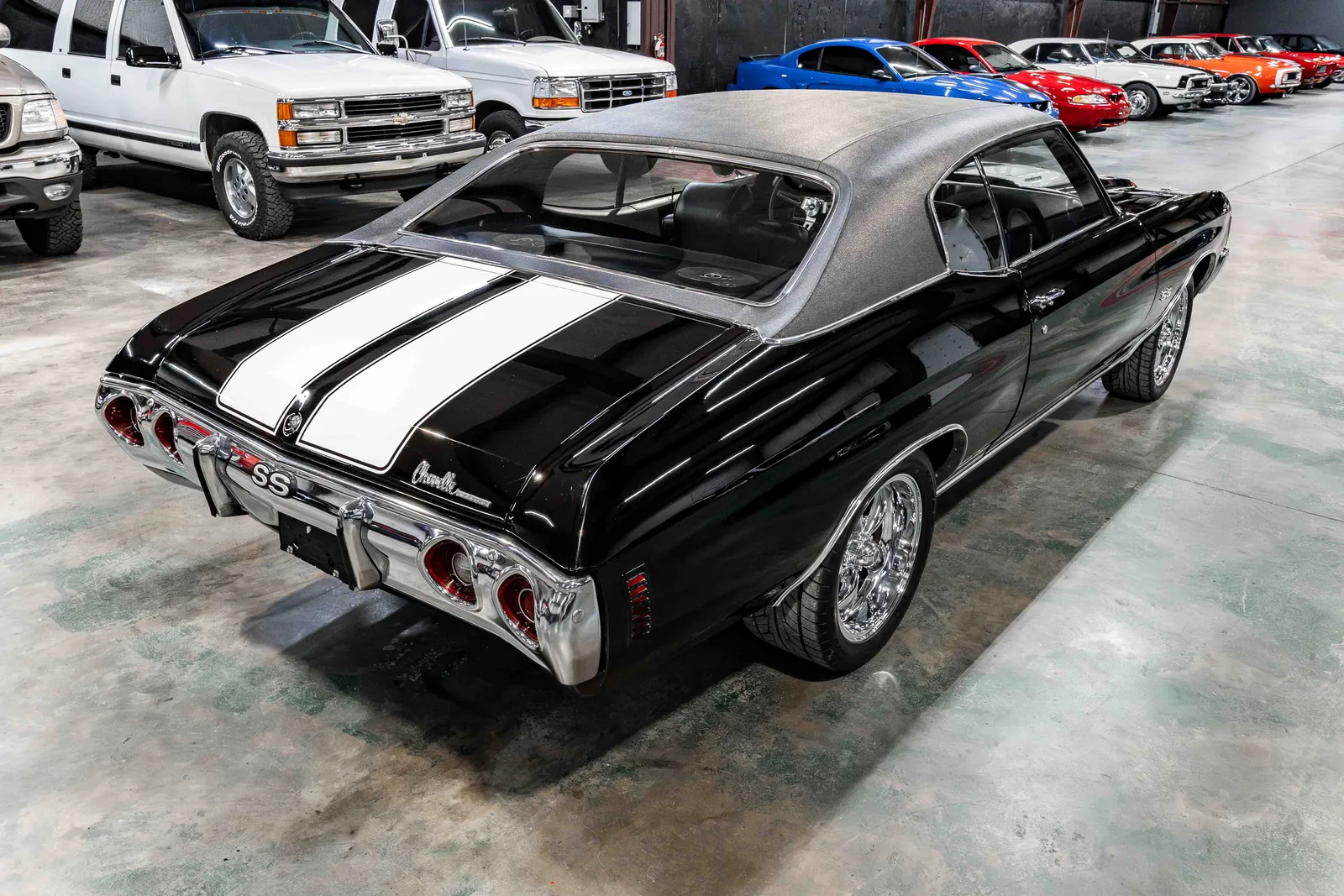 1972-Chevrolet-Chevelle-Black-543738--37.jpg