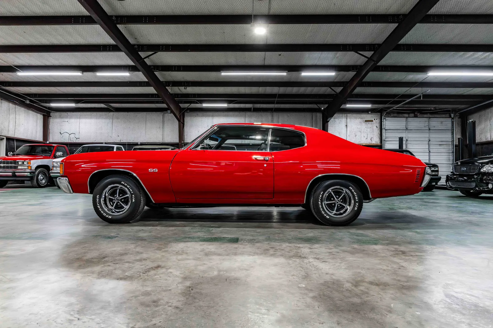 1972-Chevrolet-Chevelle-Red-679102--34.jpg