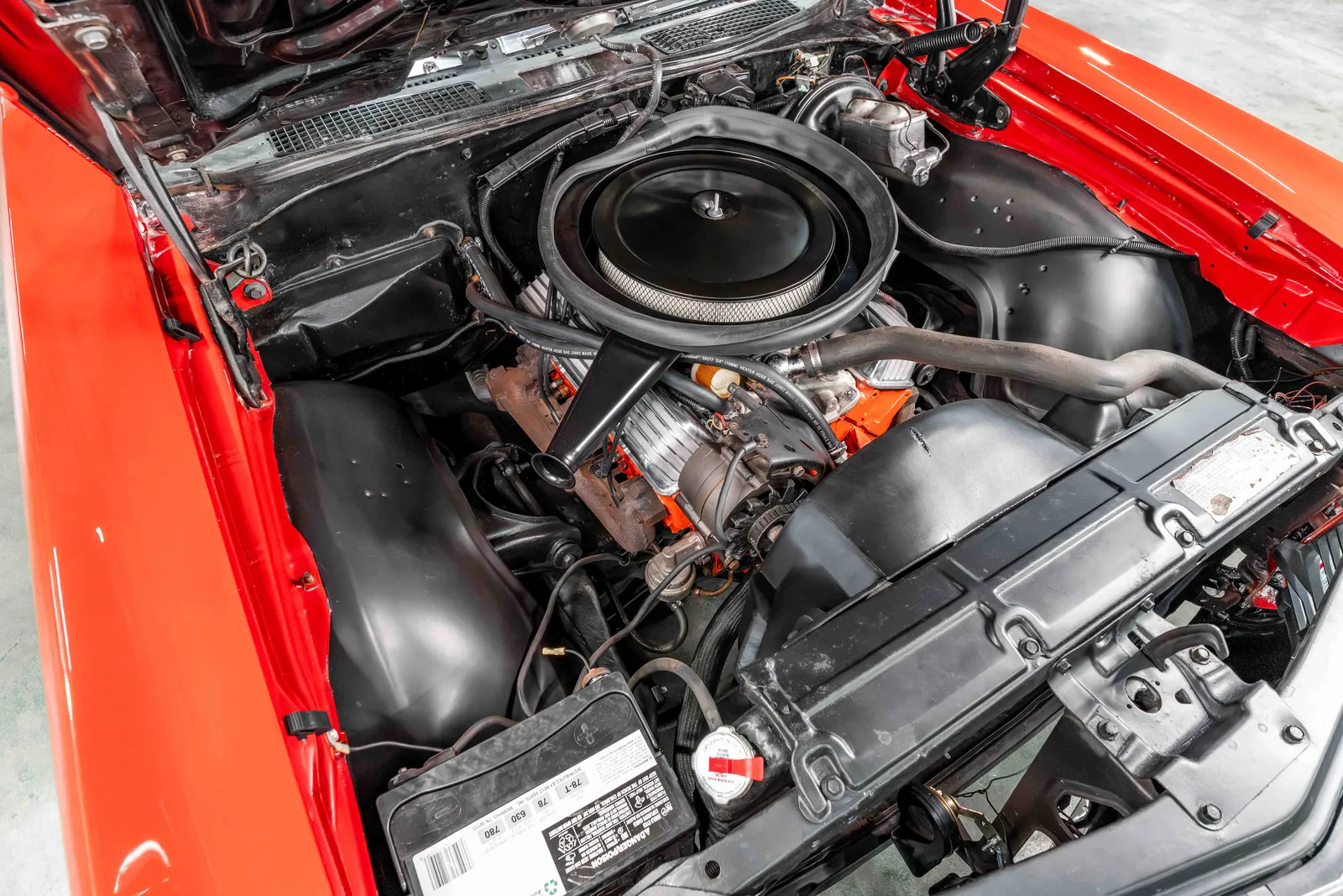 1972-Chevrolet-Chevelle-Red-679102--41.jpg