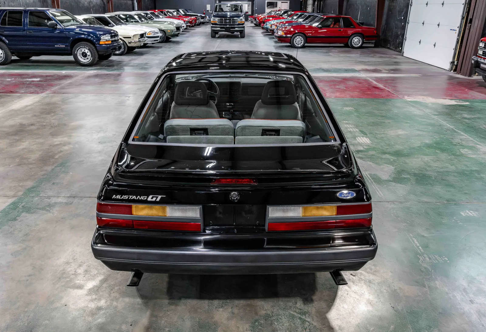 1986-Ford-Mustang-Black-1FABP28M0GF272634-36.jpg
