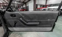1986-Ford-Mustang-Black-1FABP28M0GF272634-47.jpg