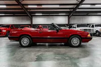 1989 Ford Mustang - Photo 6