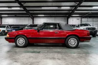 1989 Ford Mustang - Photo 22