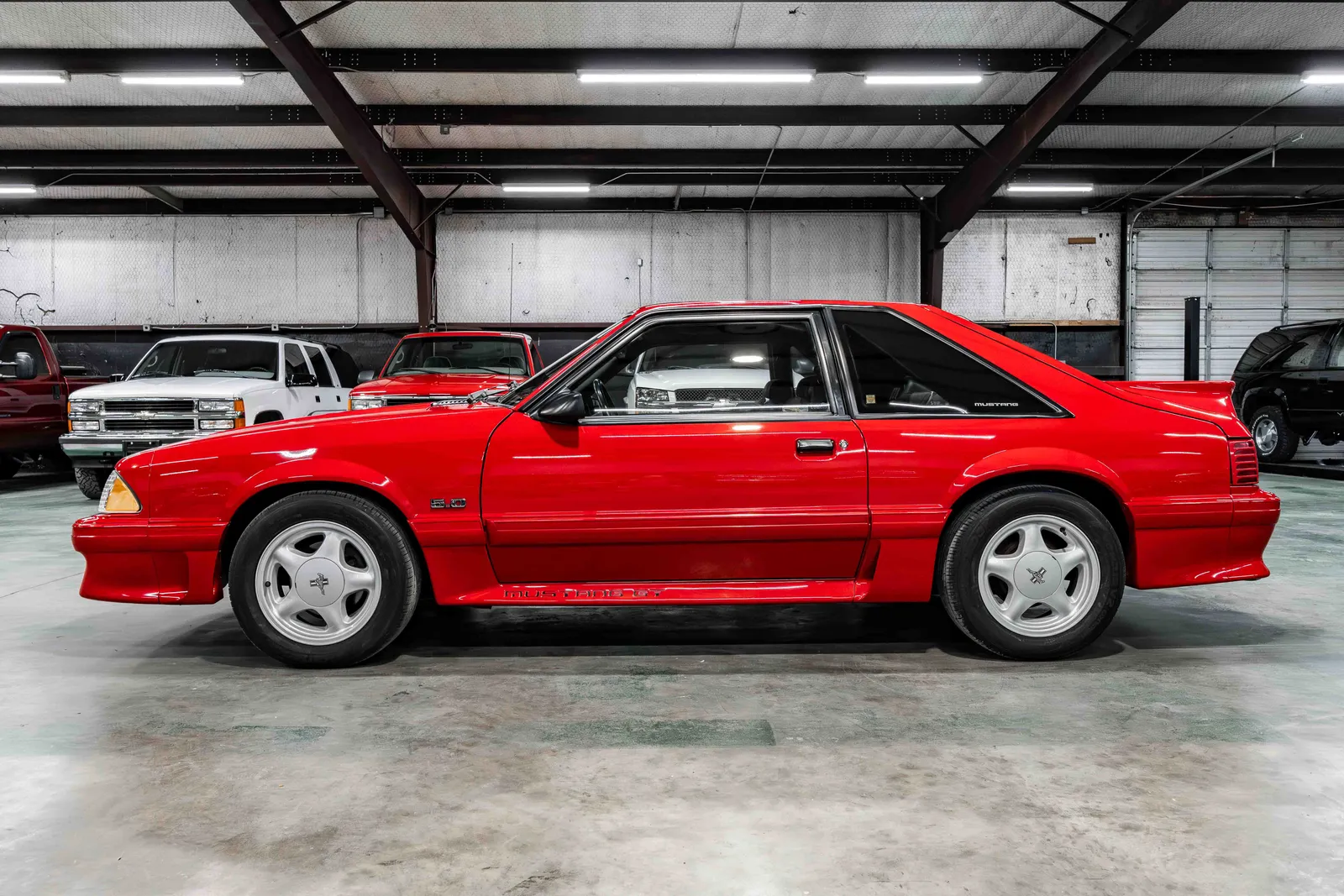 1993-Ford-Mustang-Red-179130-34.jpg