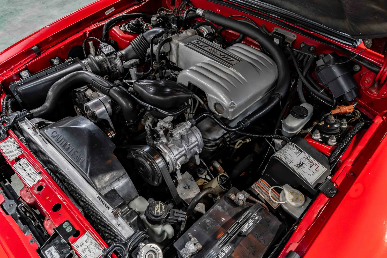 1993-Ford-Mustang-Red-179130-43.jpg