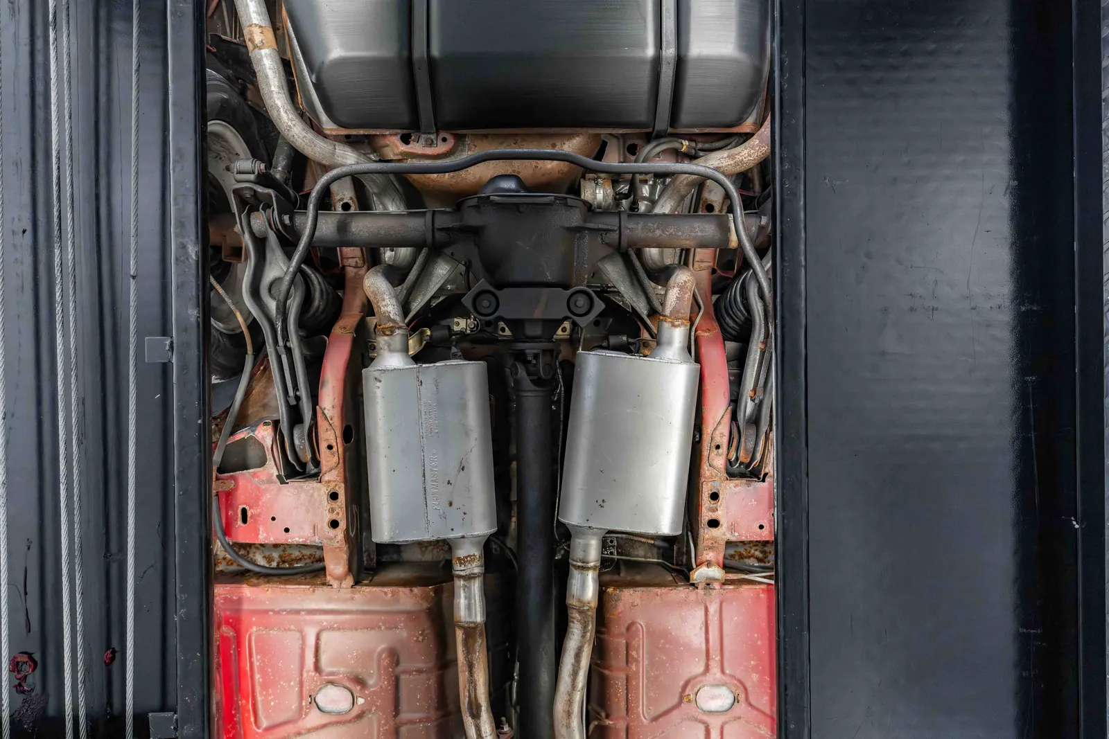 1993-Ford-Mustang-Red-179130-85.jpg