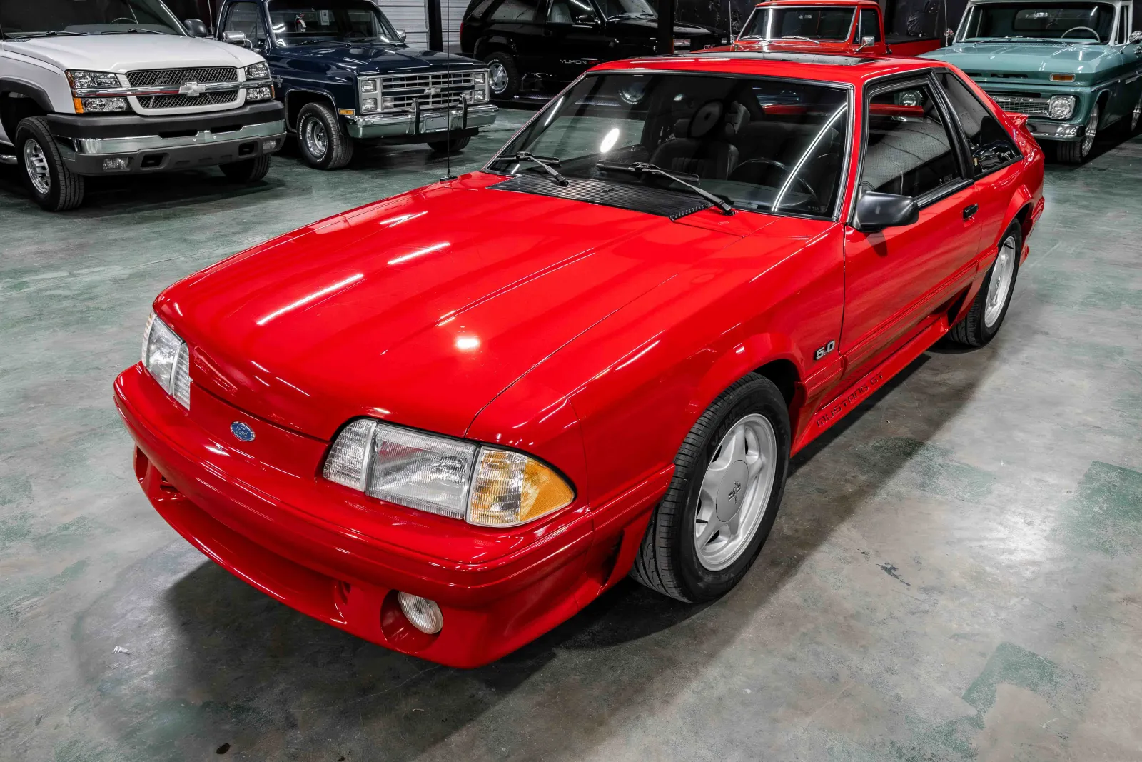 1993-Ford-Mustang-Red-179130-33.webp