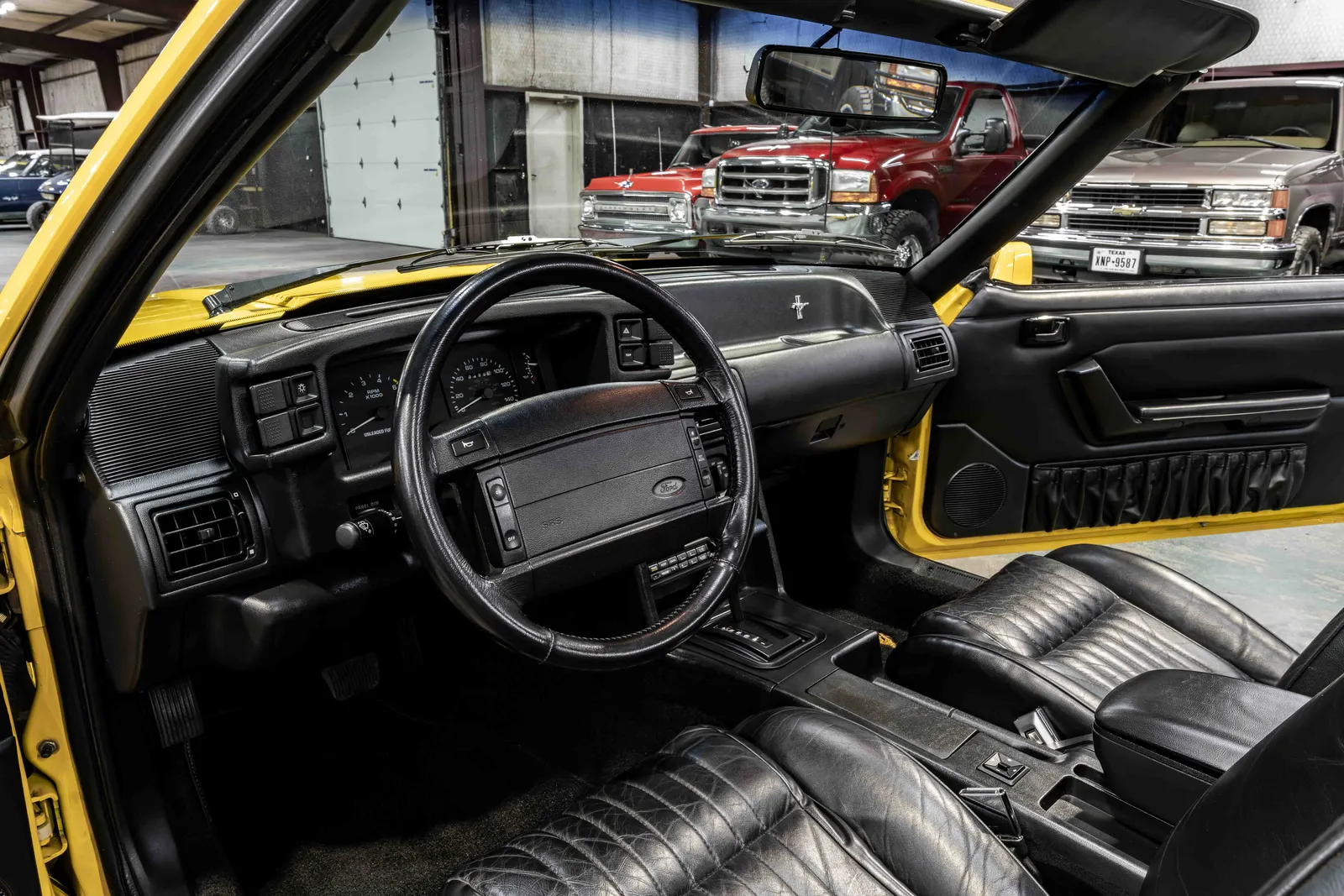1993-Ford-Mustang-Yellow-1FACP44E7PF206435-46.jpg