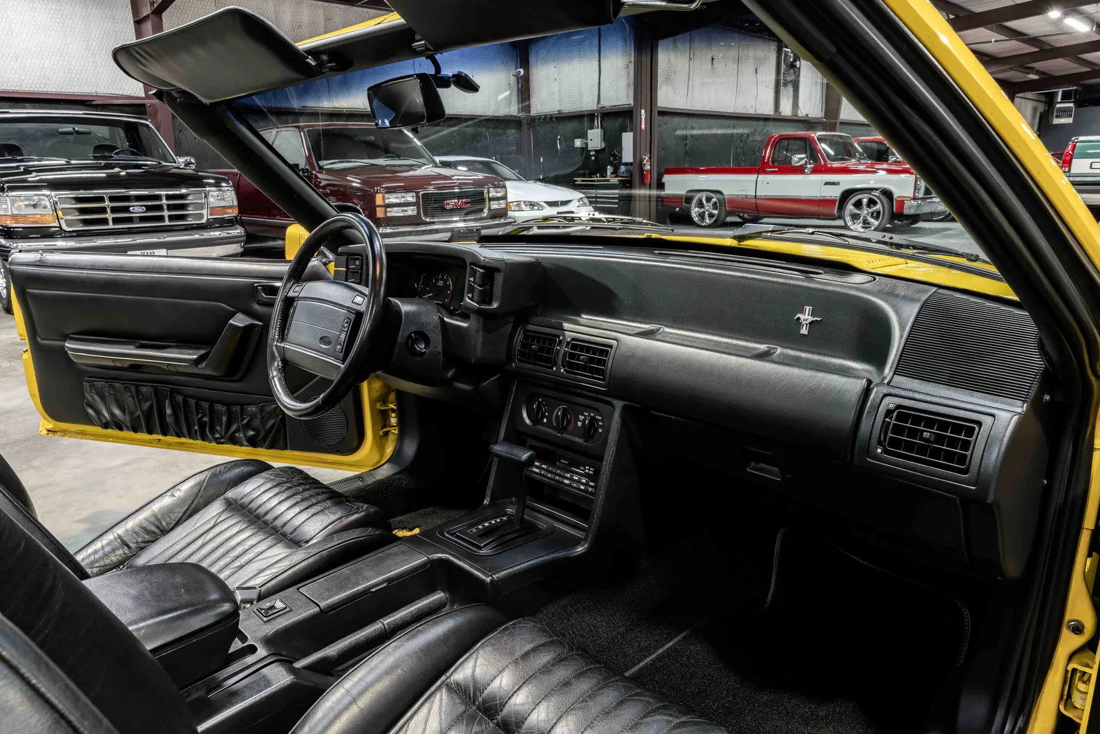 1993-Ford-Mustang-Yellow-1FACP44E7PF206435-49.jpg