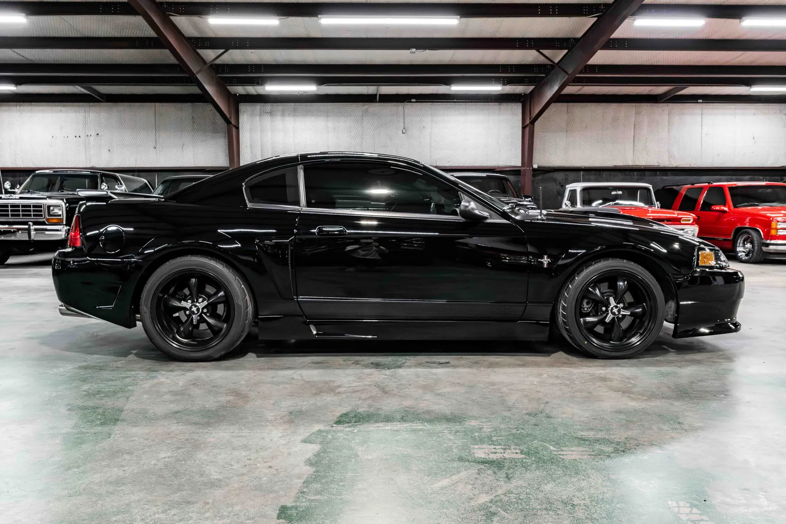 2003-Ford-Mach1-Black-415757-38.jpg