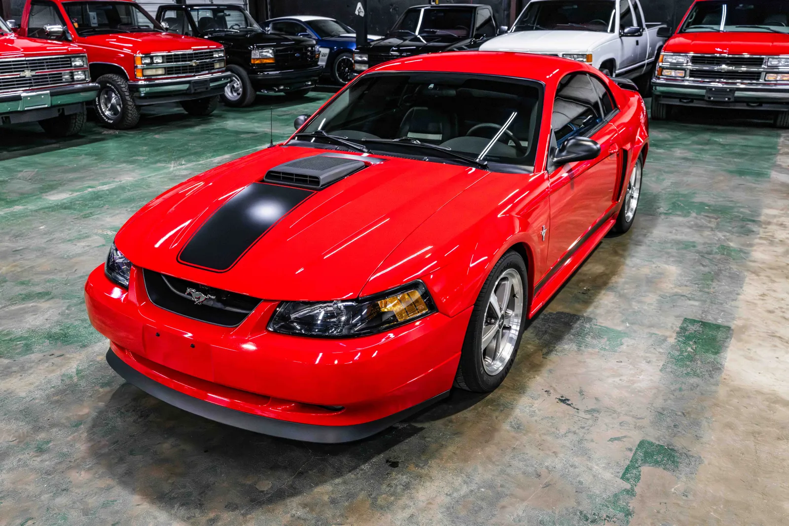 1_2003-Ford-Mustang-Mach1-TorchRed-450213-36.jpg