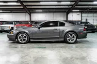 2003-Ford-Mustang-DarkShadowGrayMetallic-437424-34.jpg