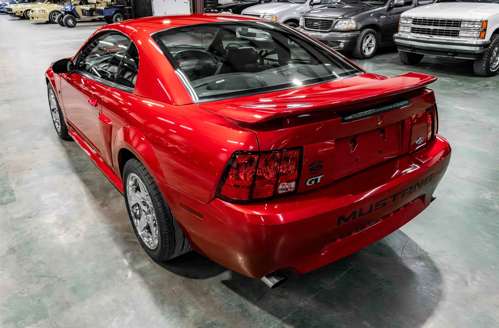 2_2002-Ford-MustangGT-Red-1FAFP42X02F210207-38.jpg