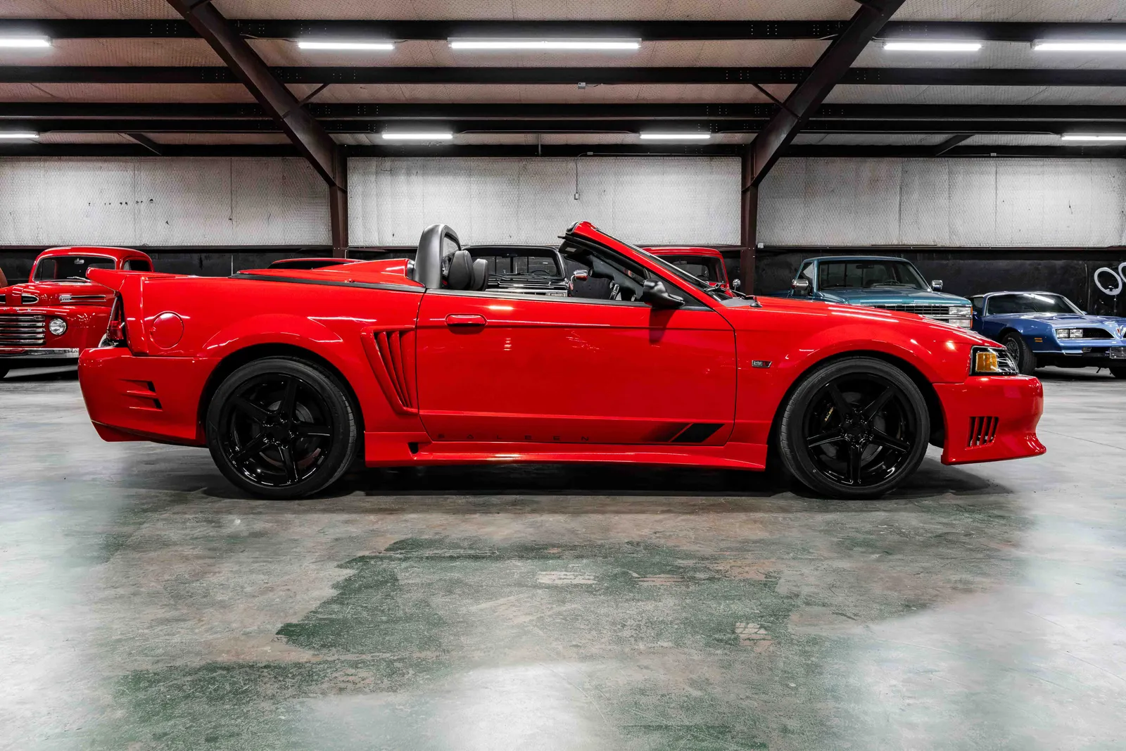 2002-Ford-Mustang-Saleen-Torch-Red-107118-38.jpg