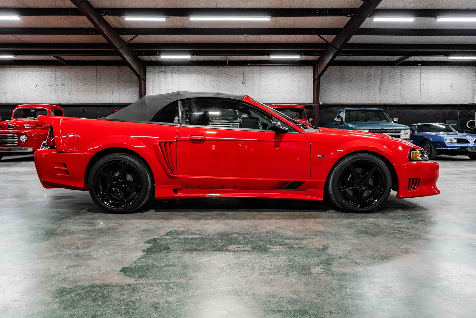2002-Ford-Mustang-Saleen-Torch-Red-107118-59.jpg