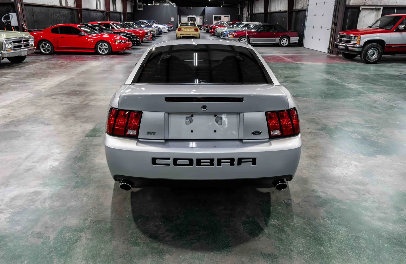 2004-Ford-Mustang-SVT-Cobra-Silver-Metallic-1FAFP48Y34F107480-36.jpg