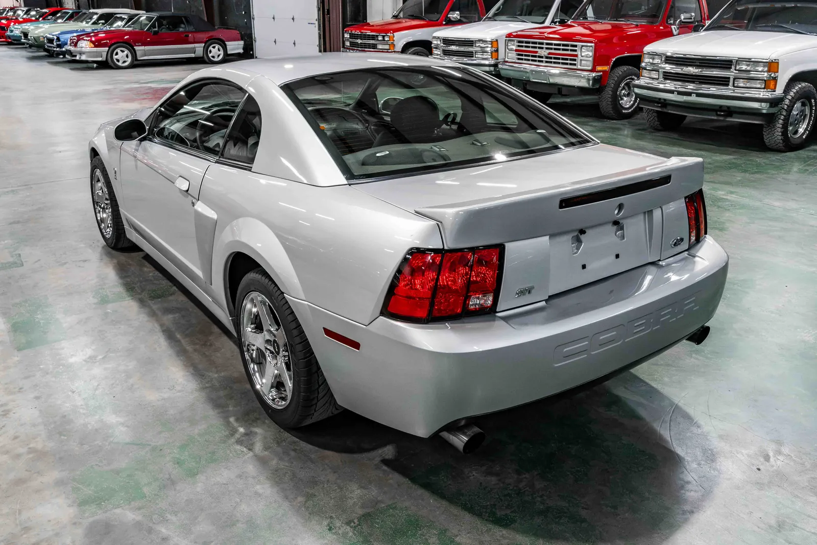 2004-Ford-Mustang-SVT-Cobra-Silver-Metallic-1FAFP48Y94F107807--35.jpg