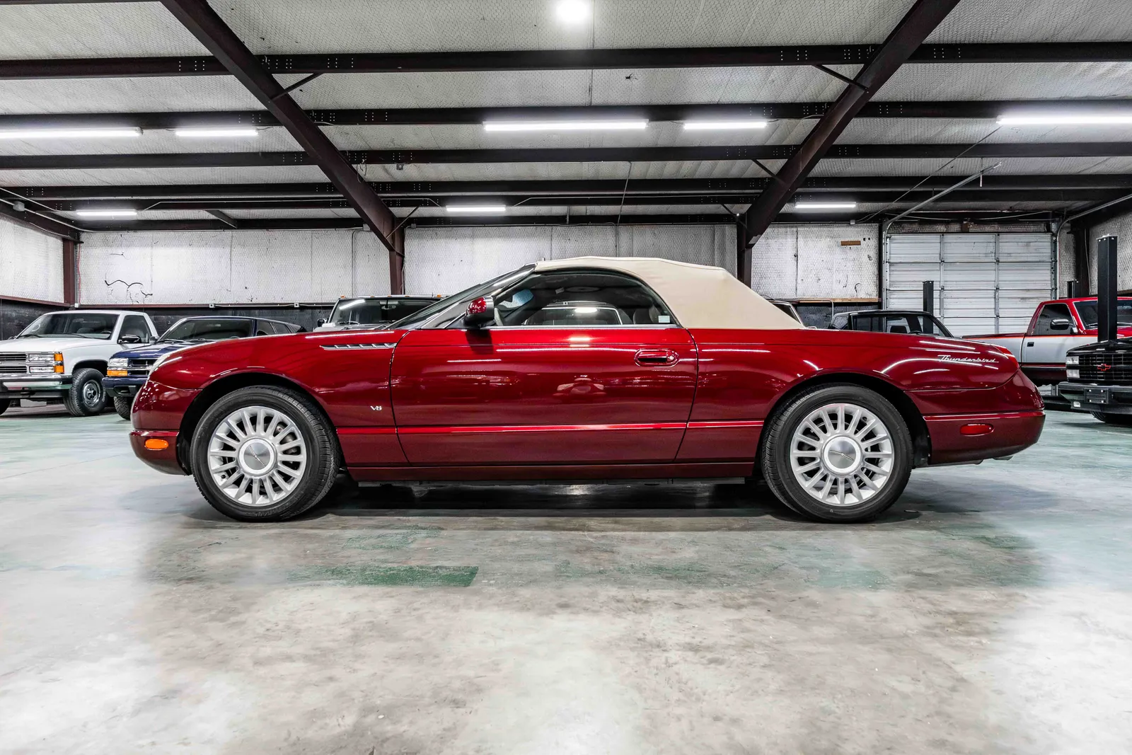 2004-Ford-Thunderbird-Maroon-1FAHP60A74Y101284-54.jpg
