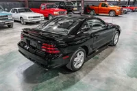 1995-Ford-Mustang-Black-211527--37.jpg