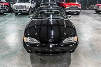 1995-Ford-Mustang-Black-211527--40.jpg