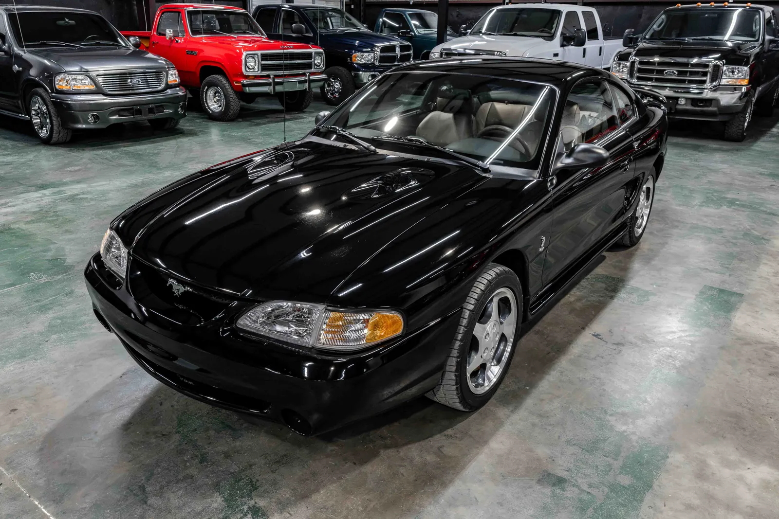 1996-Ford-Mustang-SVT-Cobra-Black-1FALP47V2TF136543-33.jpg