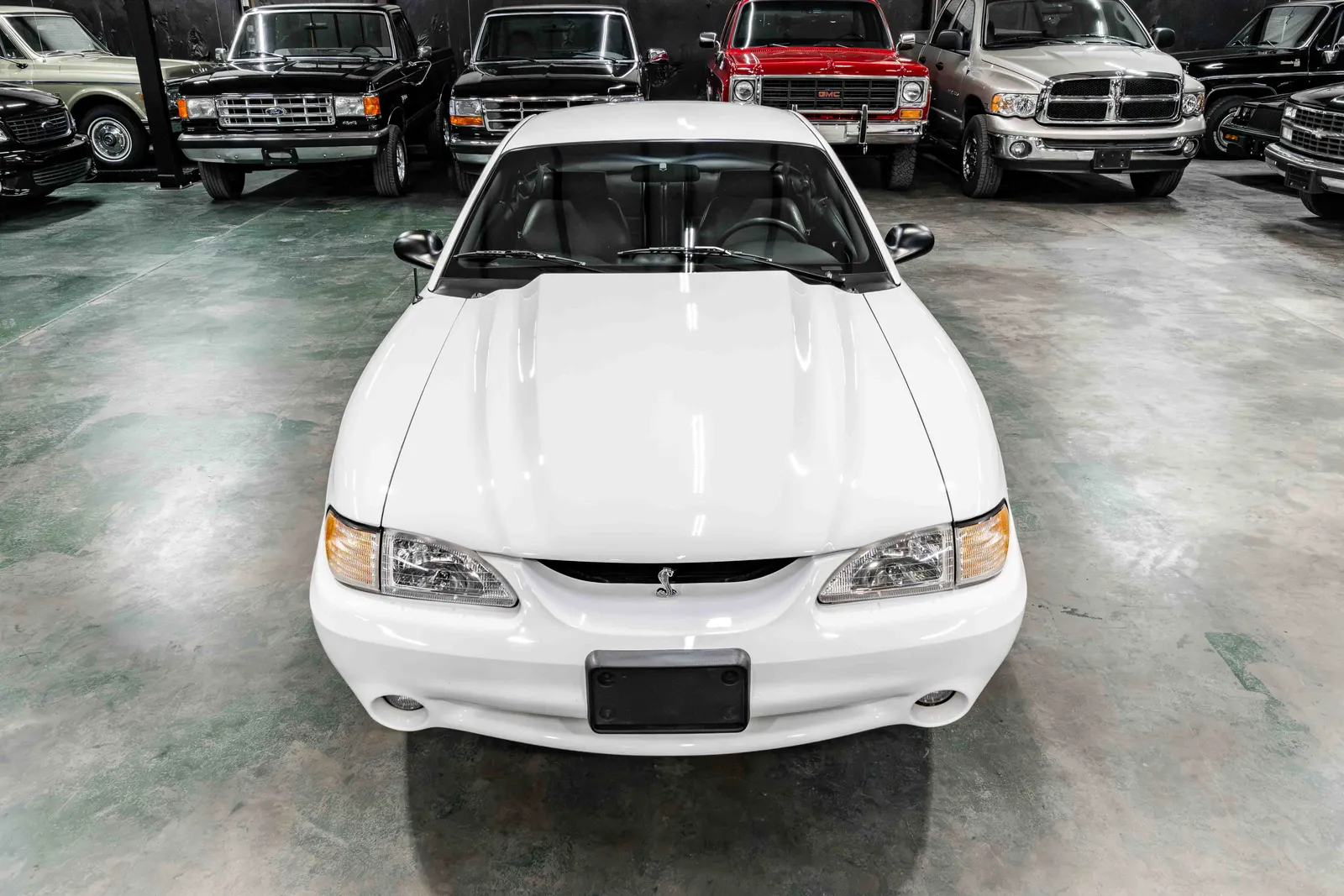 1997-Ford-Mustang-Cobra-Crystal-White-1FALP47V7VF152482-40.jpg
